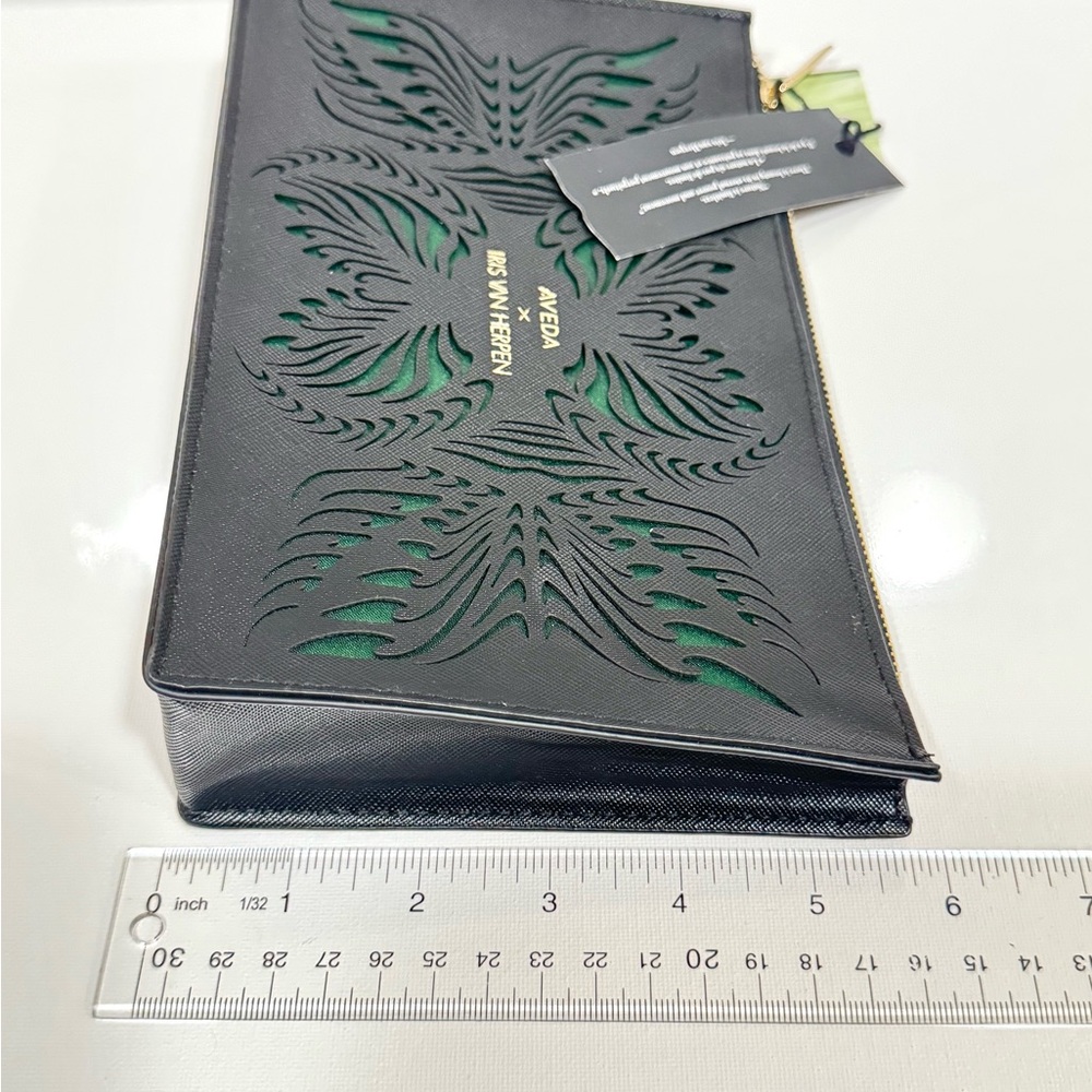AVEDA IRIS VAN HERPEN SYNTOPIA COSMETIC POUCH NEW With Tag - Picture 5 of 7